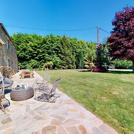 Дом отдыха La Clef Decamp Cornillieres Maisonnettes 35 Pers Jacuzzi, Jeux *