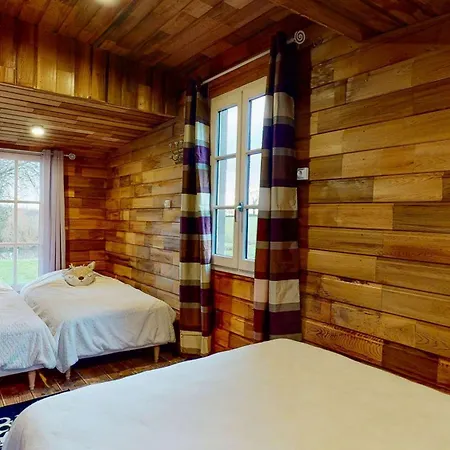 Дом отдыха La Clef Decamp Cornillieres Maisonnettes 35 Pers Jacuzzi, Jeux Le Parc
