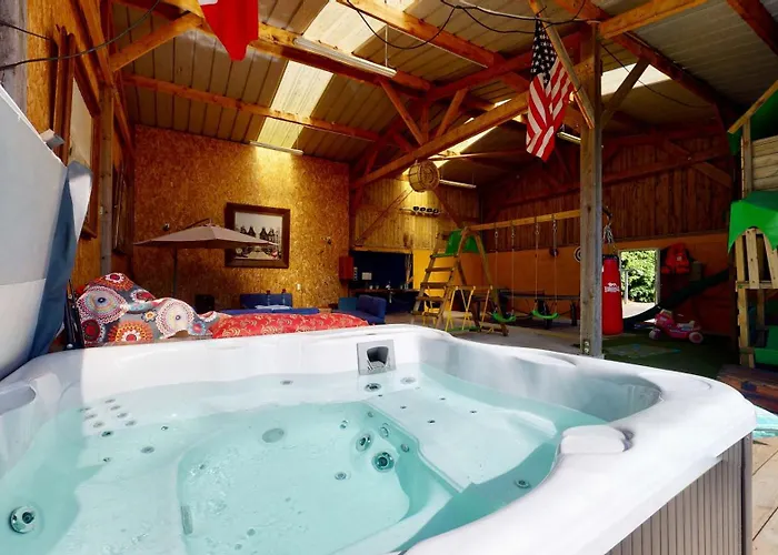 La Clef Decamp Cornillieres Maisonnettes 35 Pers Jacuzzi, Jeux Ferienhaus Tessy-sur-Vire