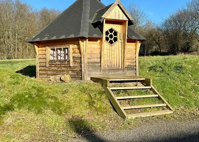 La Clef Decamp Cornillieres Maisonnettes 35 Pers Jacuzzi, Jeux *